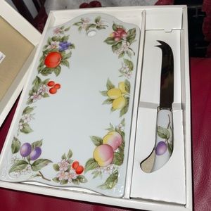 ANDREA BY SADEK "FRUIT/BLOSSOMS" CHEESE BOARD & KNIFE IN ORIG. BOX GREAT GIFT!